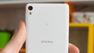 Sony Xperia E5 - un dispozitiv ieftin, dar demn din Japonia Sony Xperia X și E5